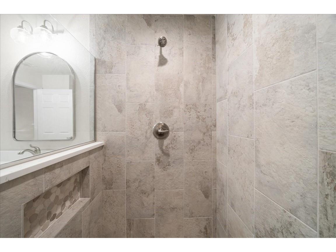 3 Malauka Radial Track Ocklawaha FL 32179 OM707454 image58