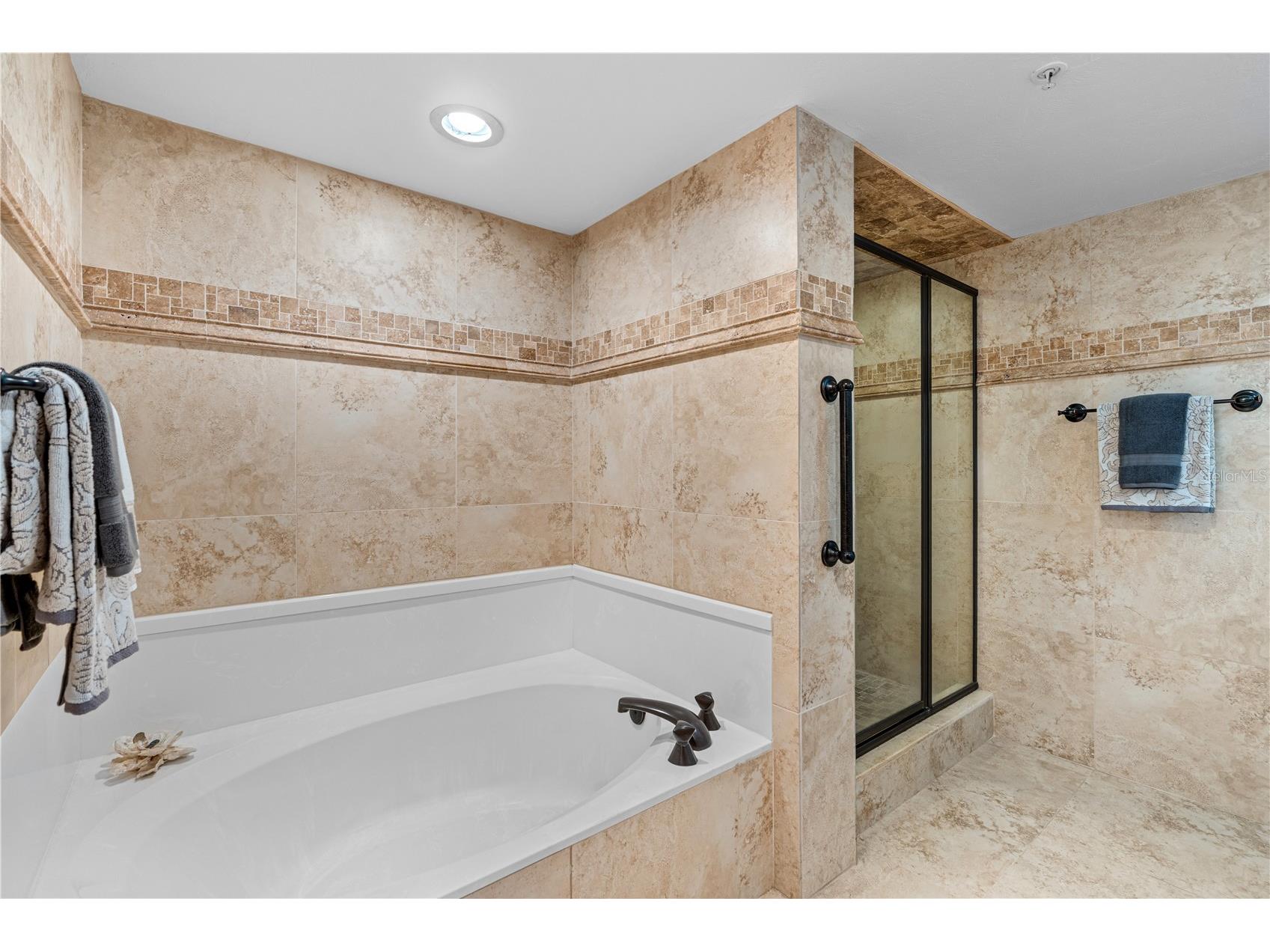 3 Oceans West Boulevard #1D6 Daytona Beach FL 32118 FC316843 image30
