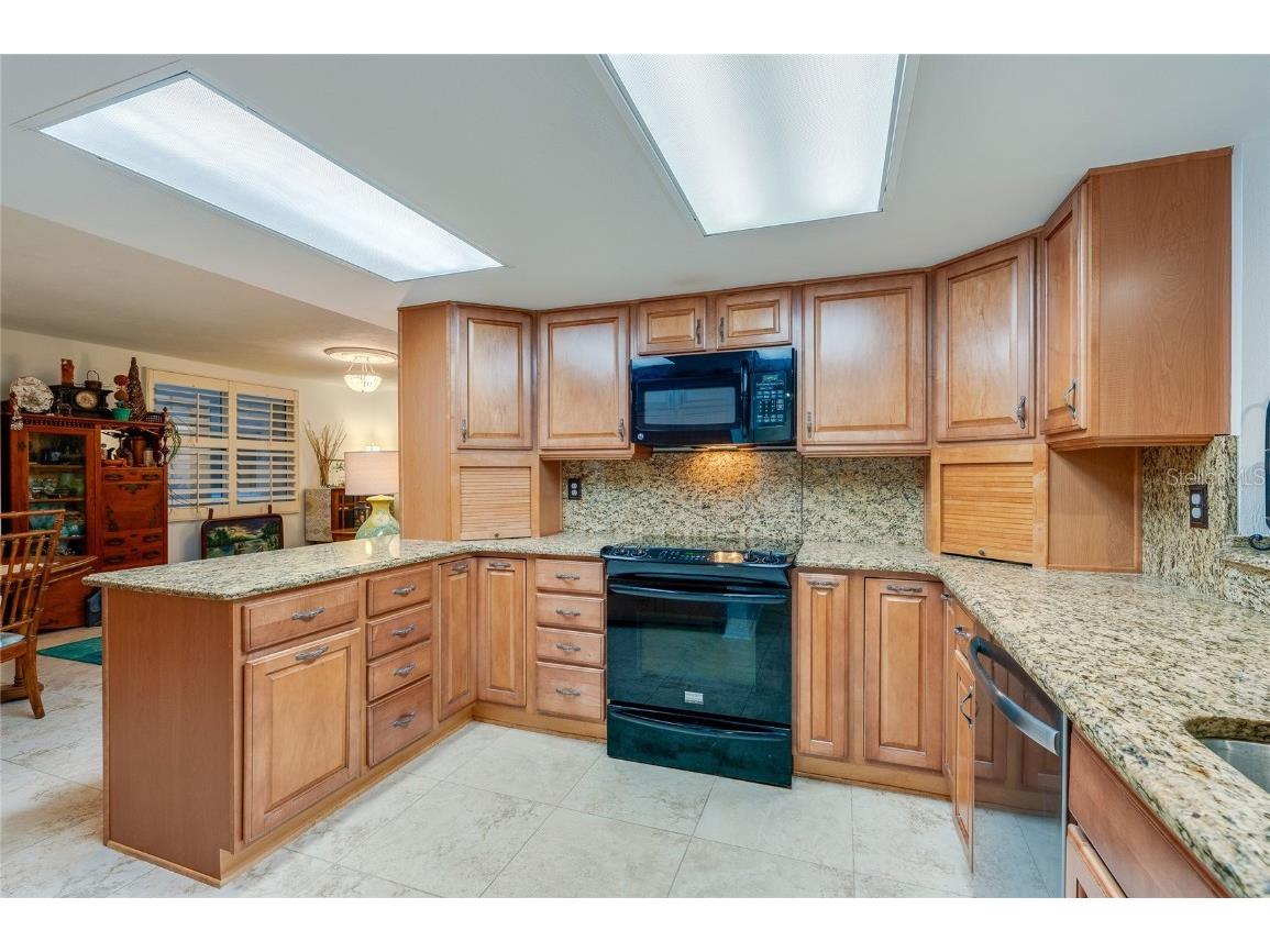 3 Oceans West Boulevard #1D6 Daytona Beach Shores FL 32118 V4940822 image12