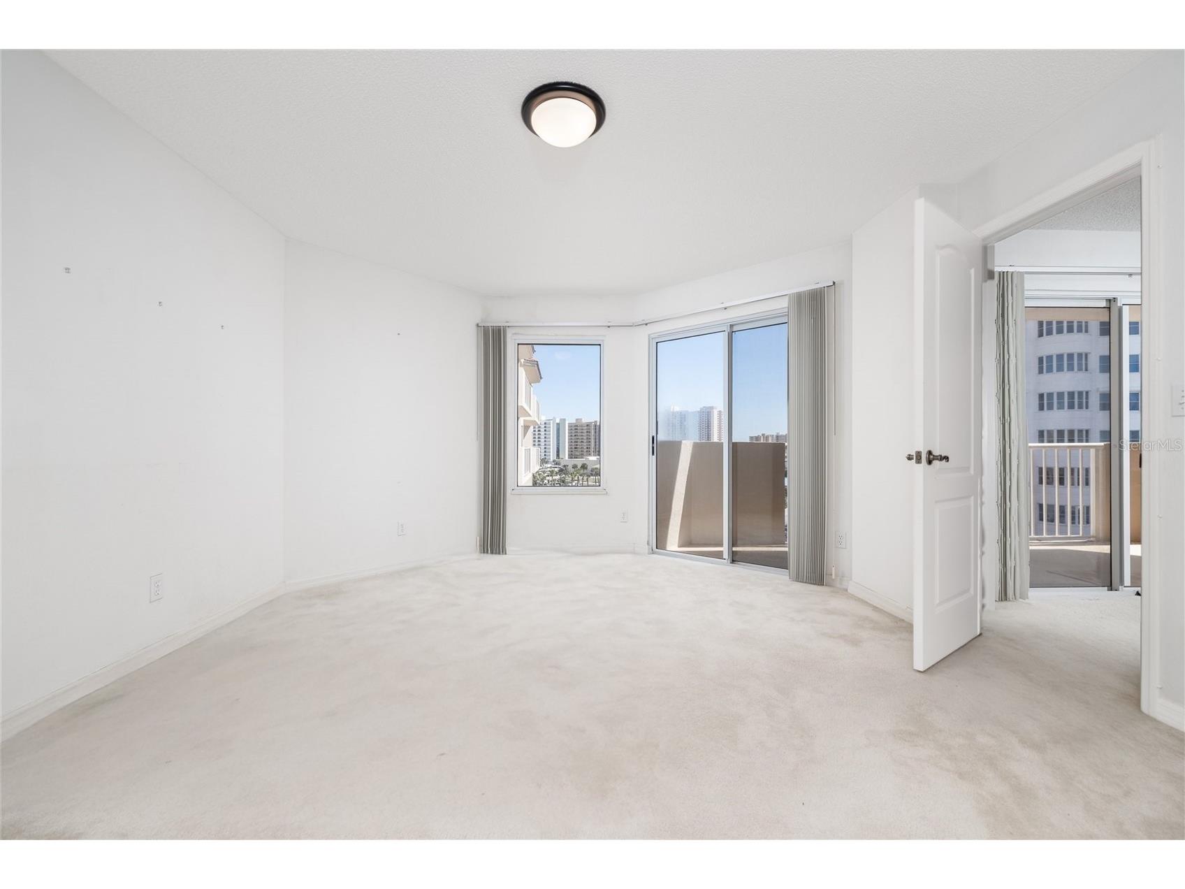 3 Oceans West Boulevard #7C1 Daytona Beach FL 32118 V4947192 image18