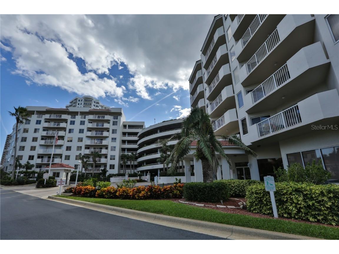 3 Oceans West Boulevard #7D7 Daytona Beach Shores FL 32118 V4935326 image1
