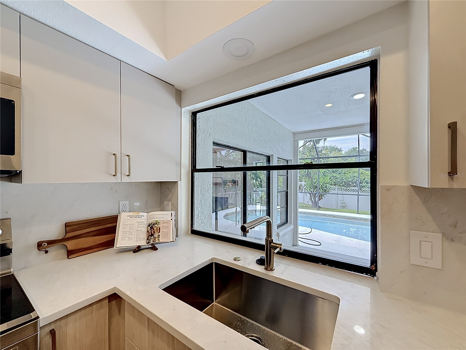 3 Octavia Way Safety Harbor FL 34695 TB8516095 image19