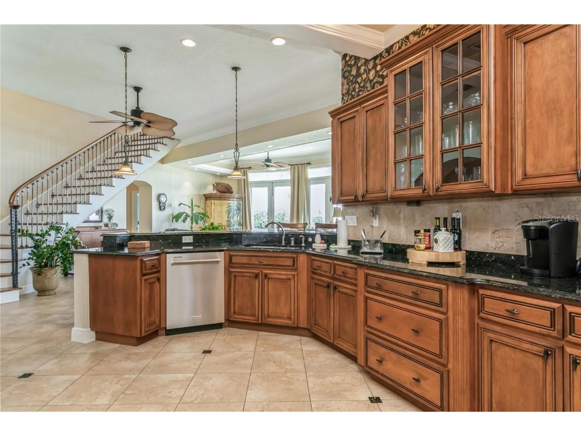 3 Paradise Lane Treasure Island FL 33706 - BOCA CIEGA BAY TB8368859 image18