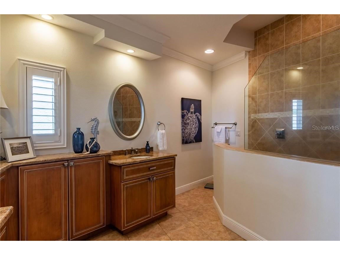 3 Paradise Lane Treasure Island FL 33706 - BOCA CIEGA BAY TB8368859 image27