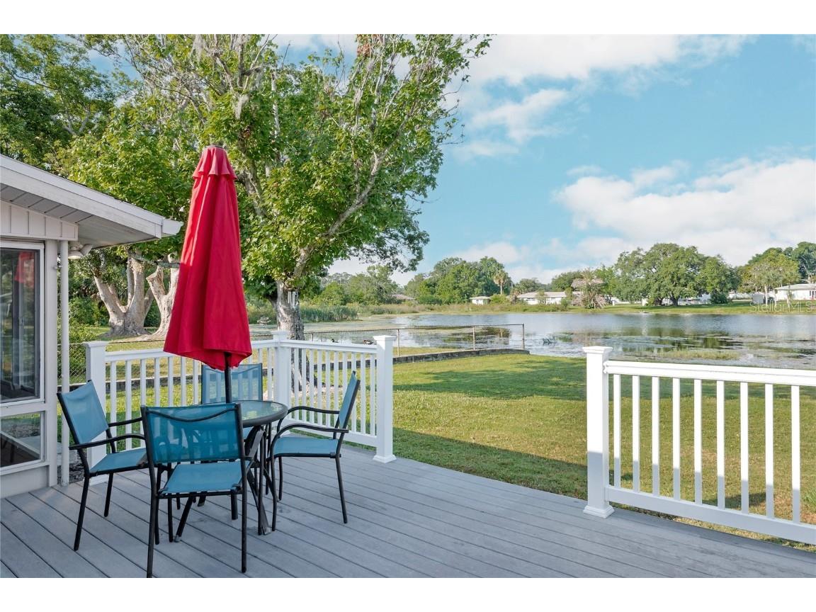 3 Poinsettia Drive Debary FL 32713 - LAKE MARIE O6295224 image1