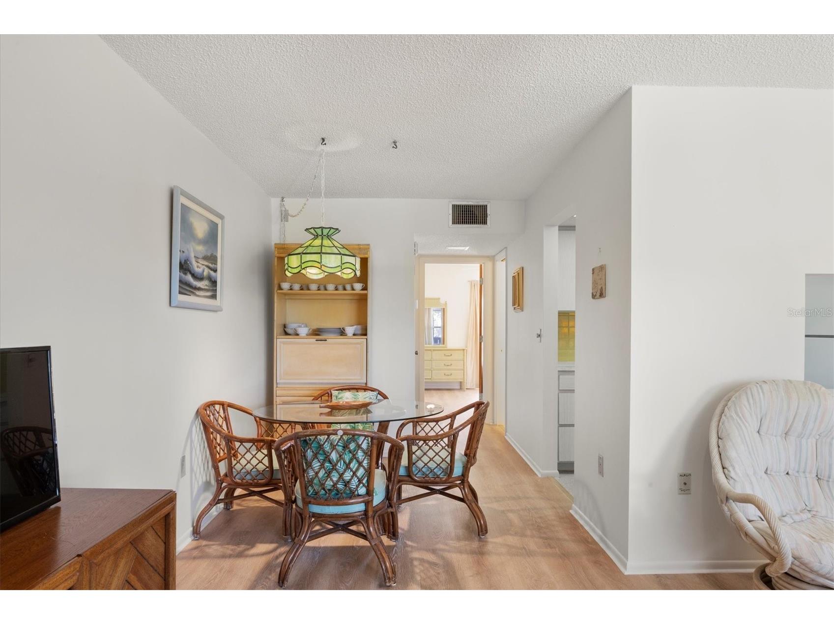 3 Quails Run Boulevard #8 Englewood FL 34223 D6145390 image12