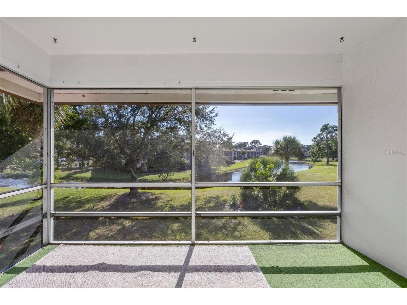 3 Quails Run Boulevard #8 Englewood FL 34223 D6145390 image4