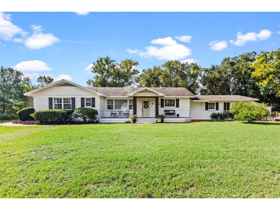 3 S University Circle Deland FL 32724 O6349877 image1