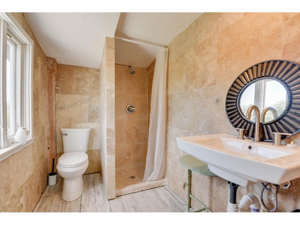 3 W Cook Summerland Key FL 33043 TB8350704 image7