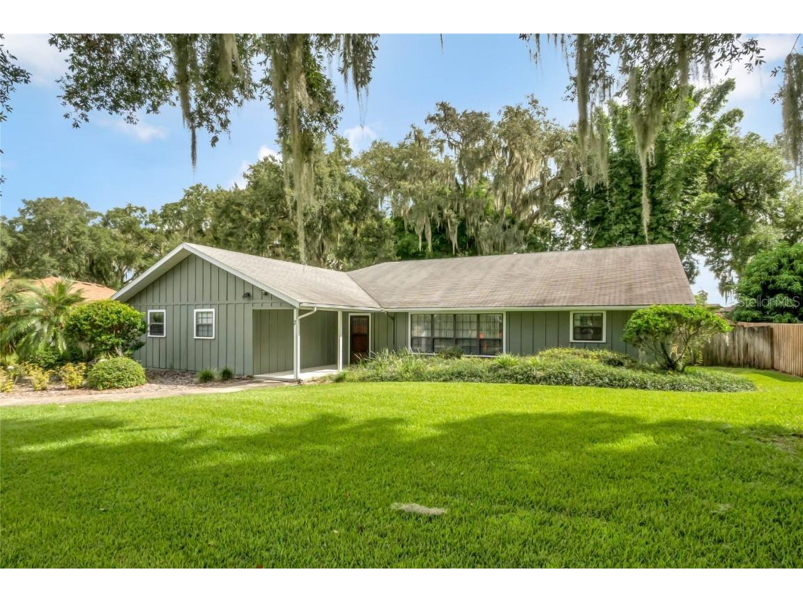 3 Weston Road Leesburg FL 34748 - LAKE GRIFFIN G5074273 image1