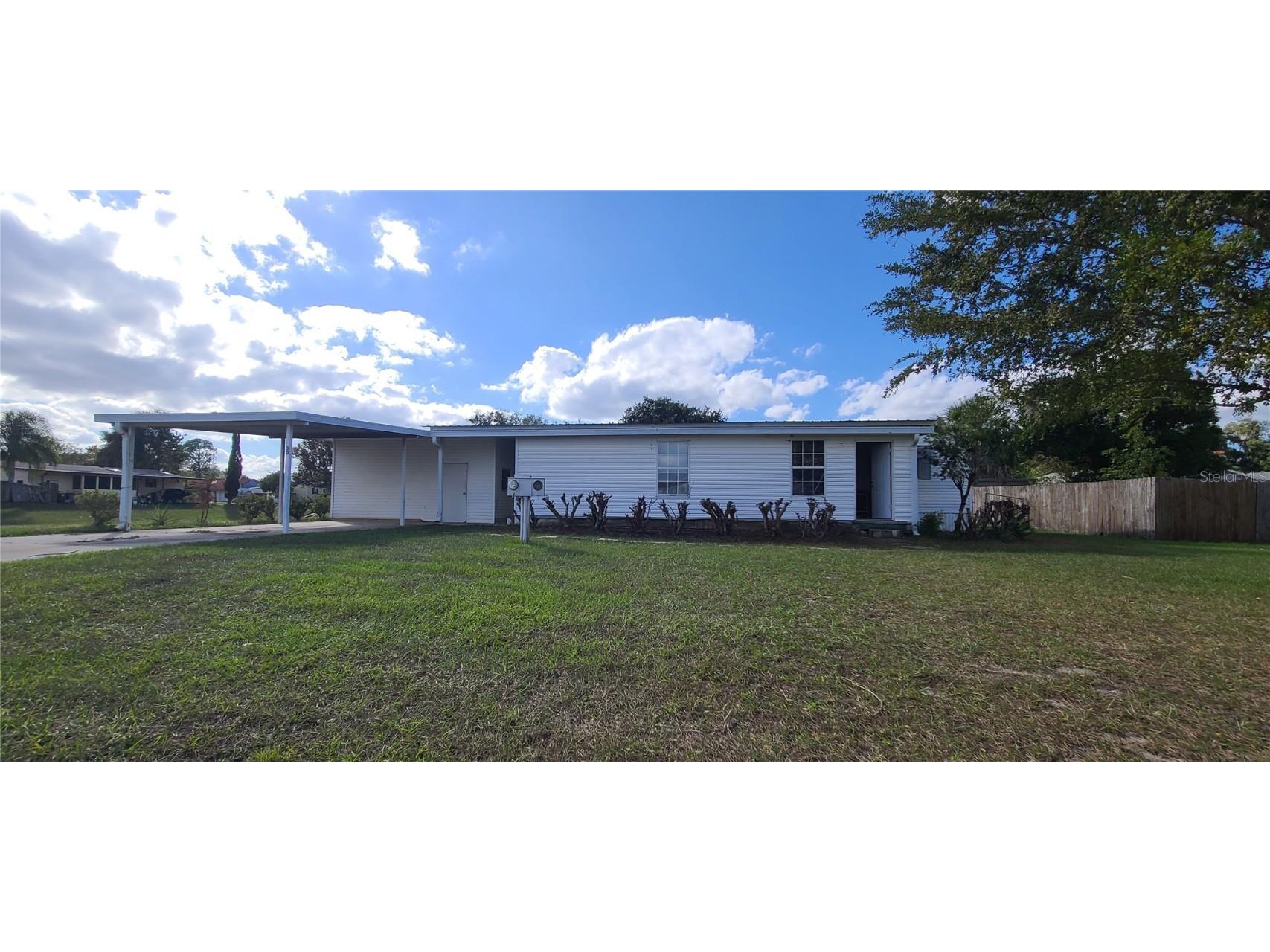 30 Cayman Circle Umatilla FL 32784 - Lake Mary G5075044 image1