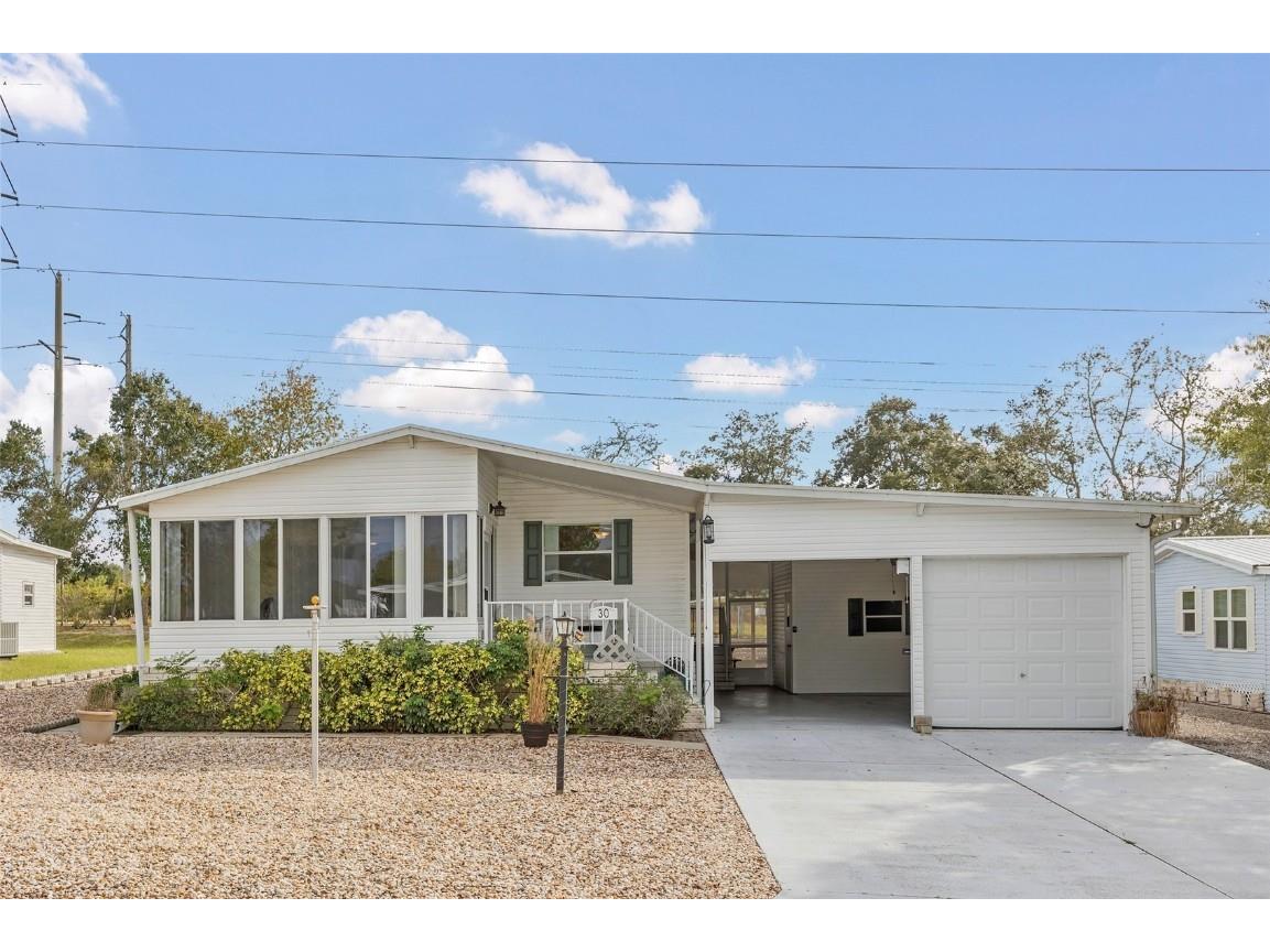 30 Florence Boulevard Debary FL 32713 V4933401 image1