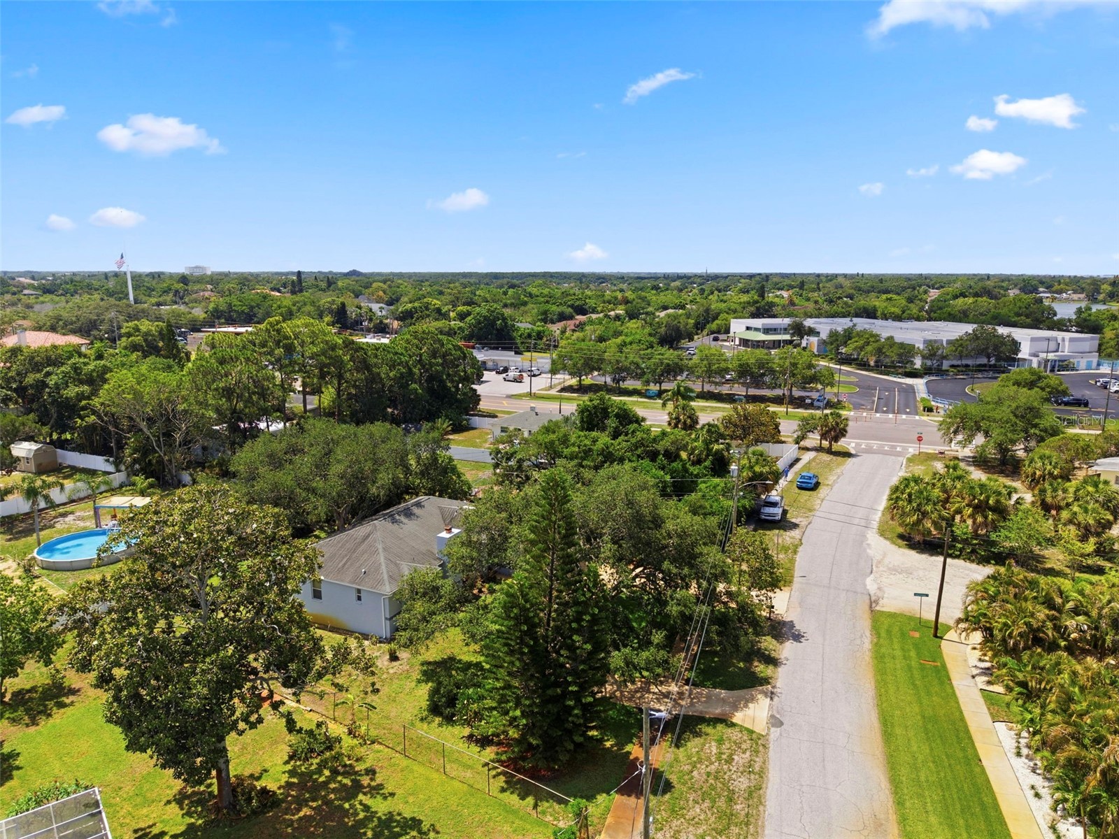 30 Glades Avenue Tarpon Springs FL 34689 TB8512914 image26