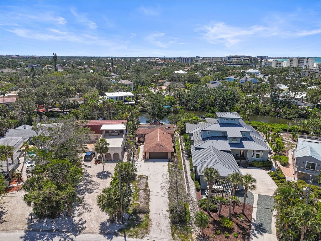 30 Island Circle Sarasota FL 34242 A4653880 image4