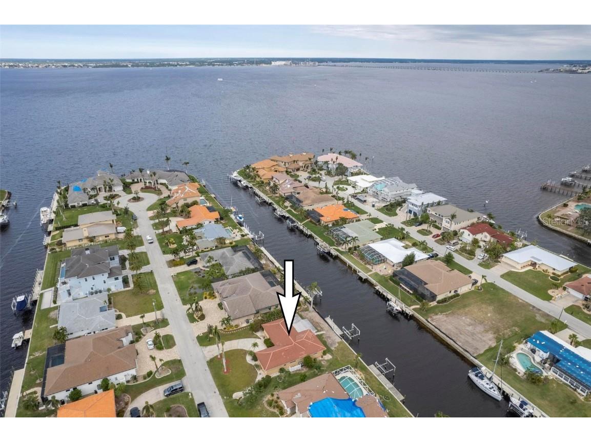 30 Ocean Drive Punta Gorda FL 33950 - CHARLOTTE HARBOR C7470572 image1