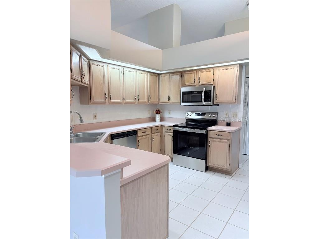 30 Pinetree Drive Palm Coast FL 32164 O6332155 image17