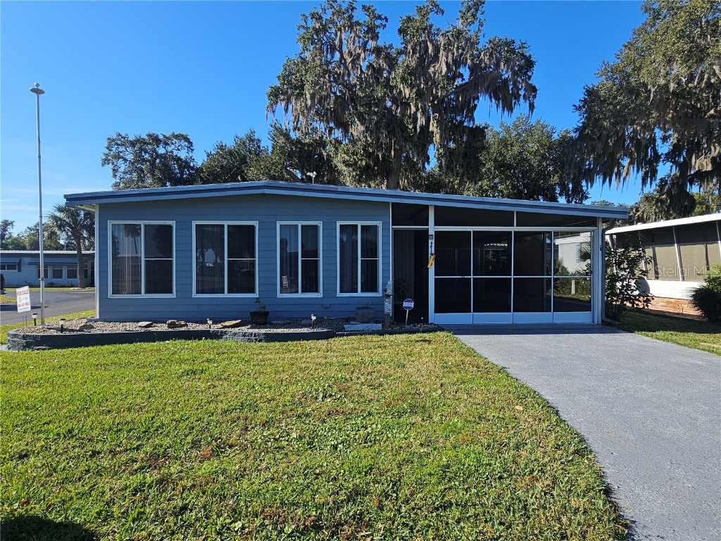 30 Riverview Drive Fruitland Park FL 34731 G5090799 image1