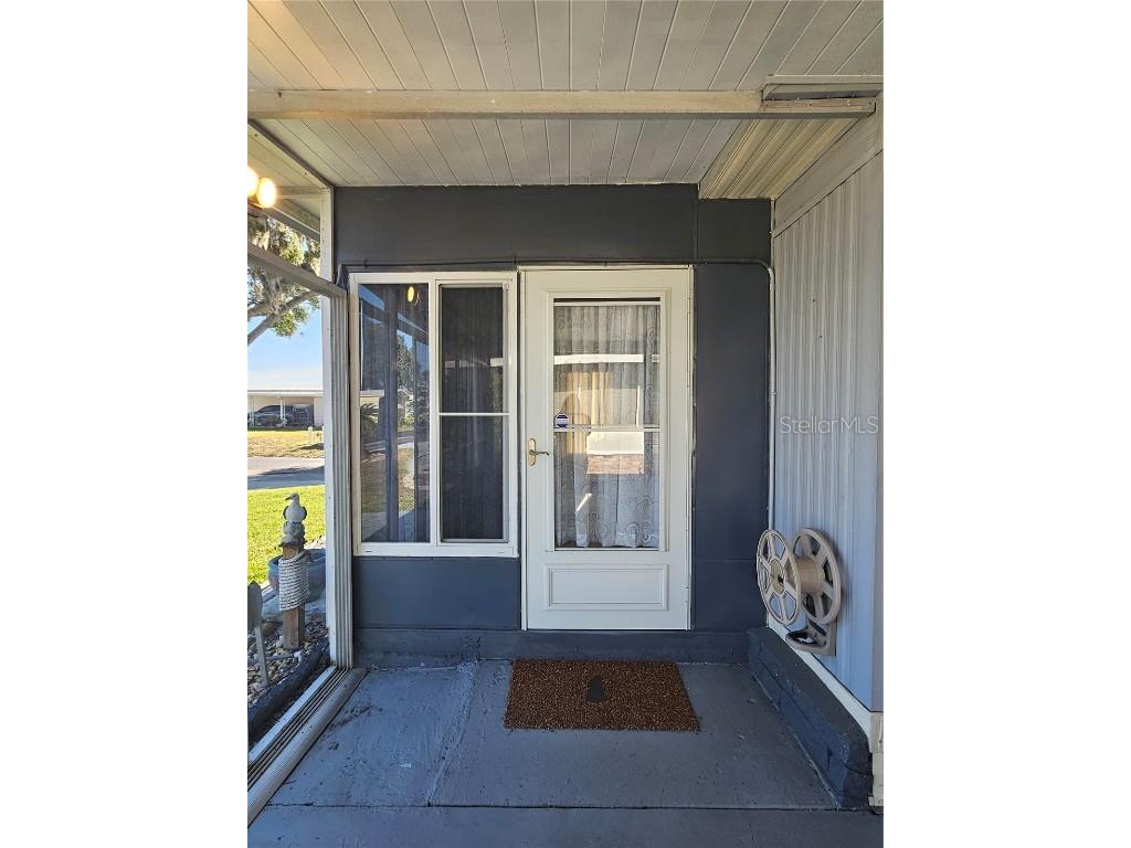 30 Riverview Drive Fruitland Park FL 34731 G5090799 image2