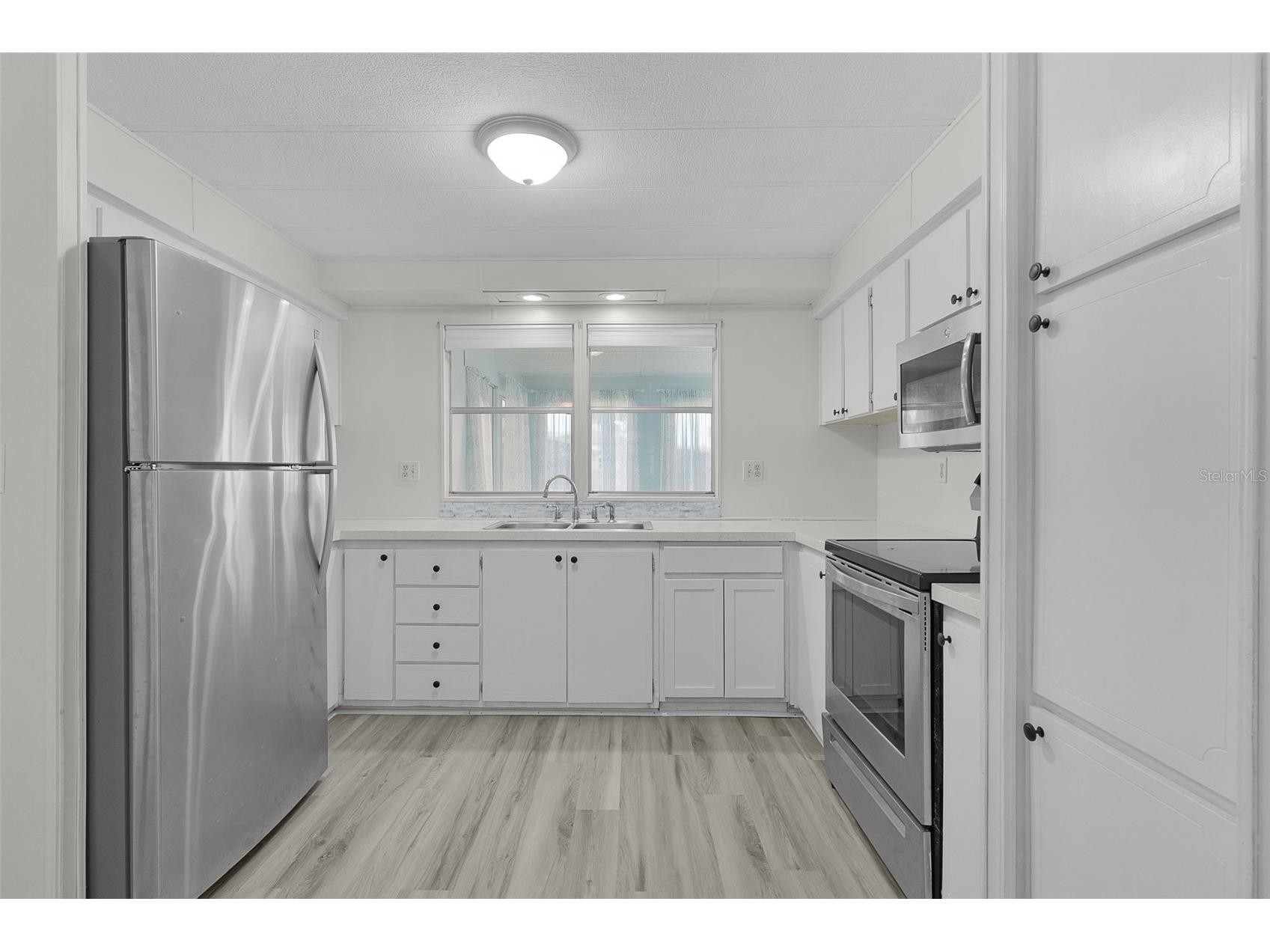 30 Riverview Drive Fruitland Park FL 34731 - LAKE GRIFFIN G5112073 image11
