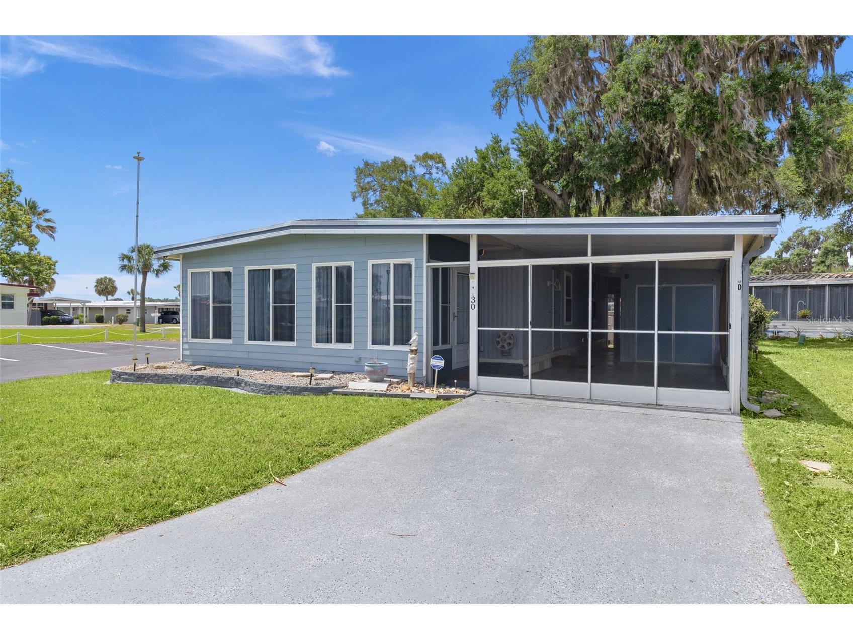 30 Riverview Drive Fruitland Park FL 34731 - LAKE GRIFFIN G5112073 image3