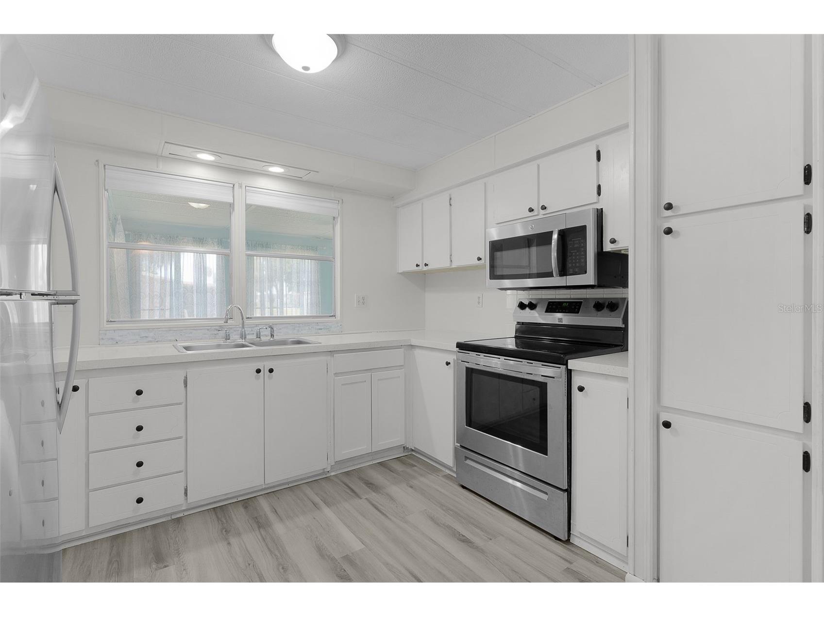 30 Riverview Drive Fruitland Park FL 34731 - LAKE GRIFFIN G5112073 image9