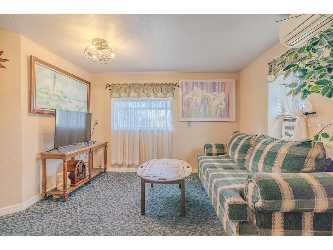 30 S Grandview Avenue Daytona Beach FL 32118 O6368546 image24