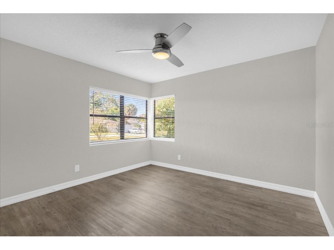 30 Sanford Avenue Debary FL 32713 O6358900 image11