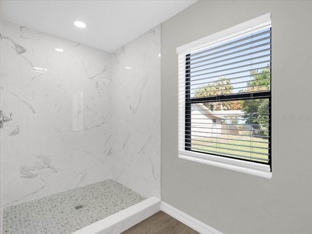 30 Sanford Avenue Debary FL 32713 O6358900 image16