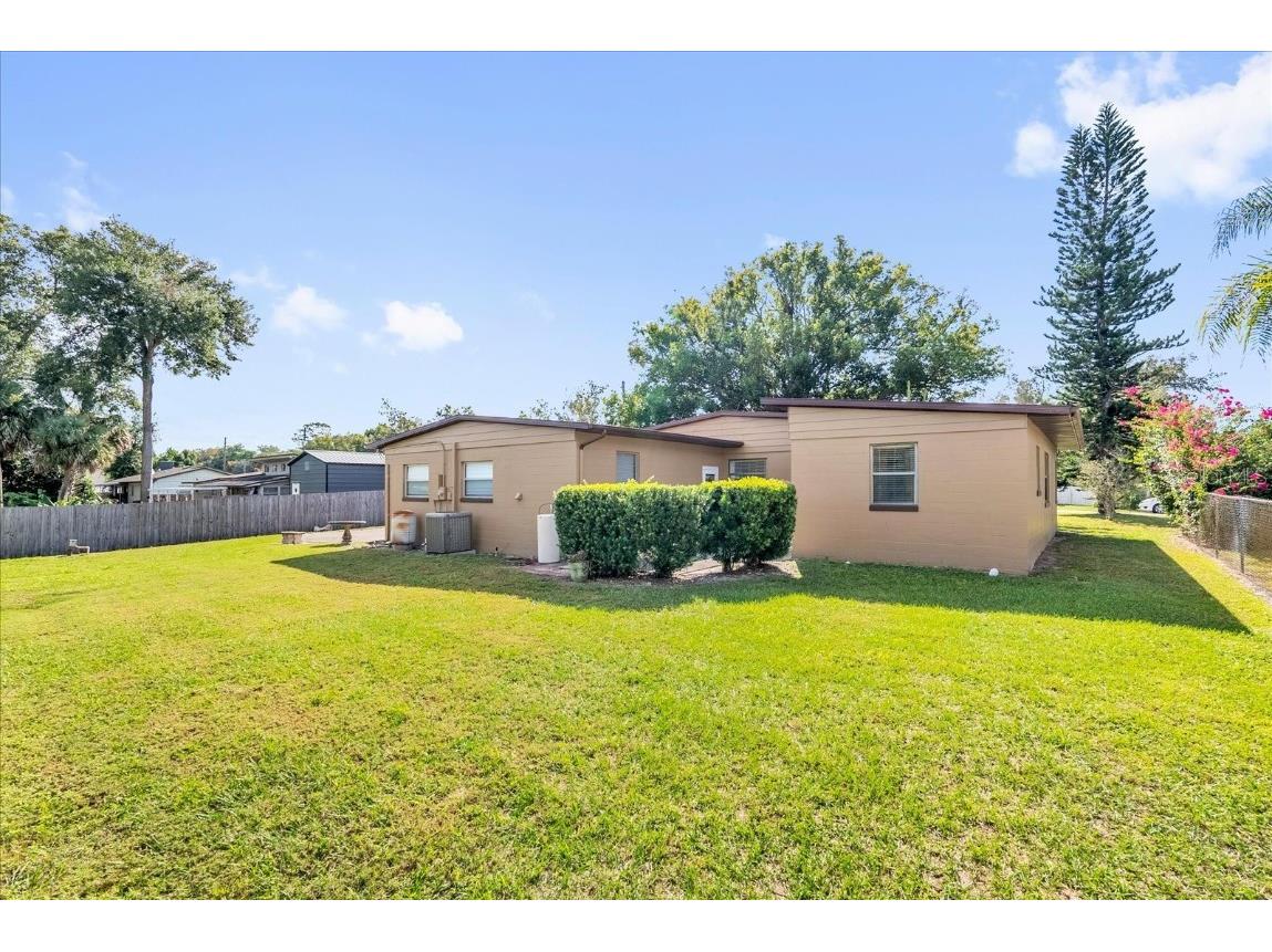 30 Sanford Avenue Debary FL 32713 O6358900 image24