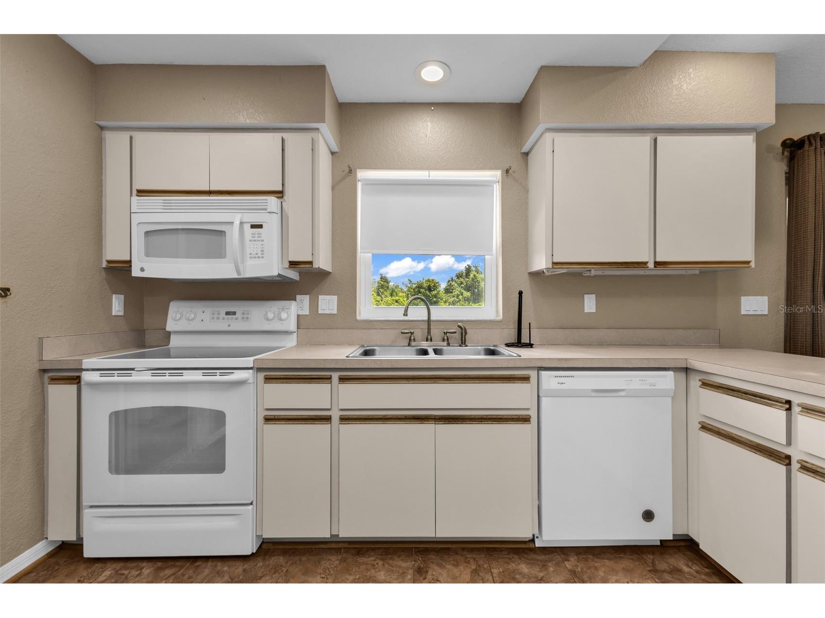30 Success Drive Punta Gorda FL 33982 C7528217 image16