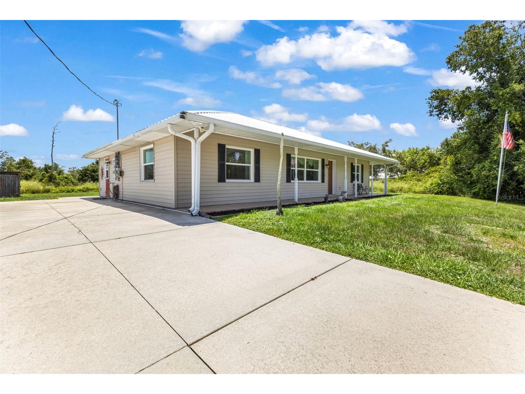 30 Success Drive Punta Gorda FL 33982 C7528217 image4