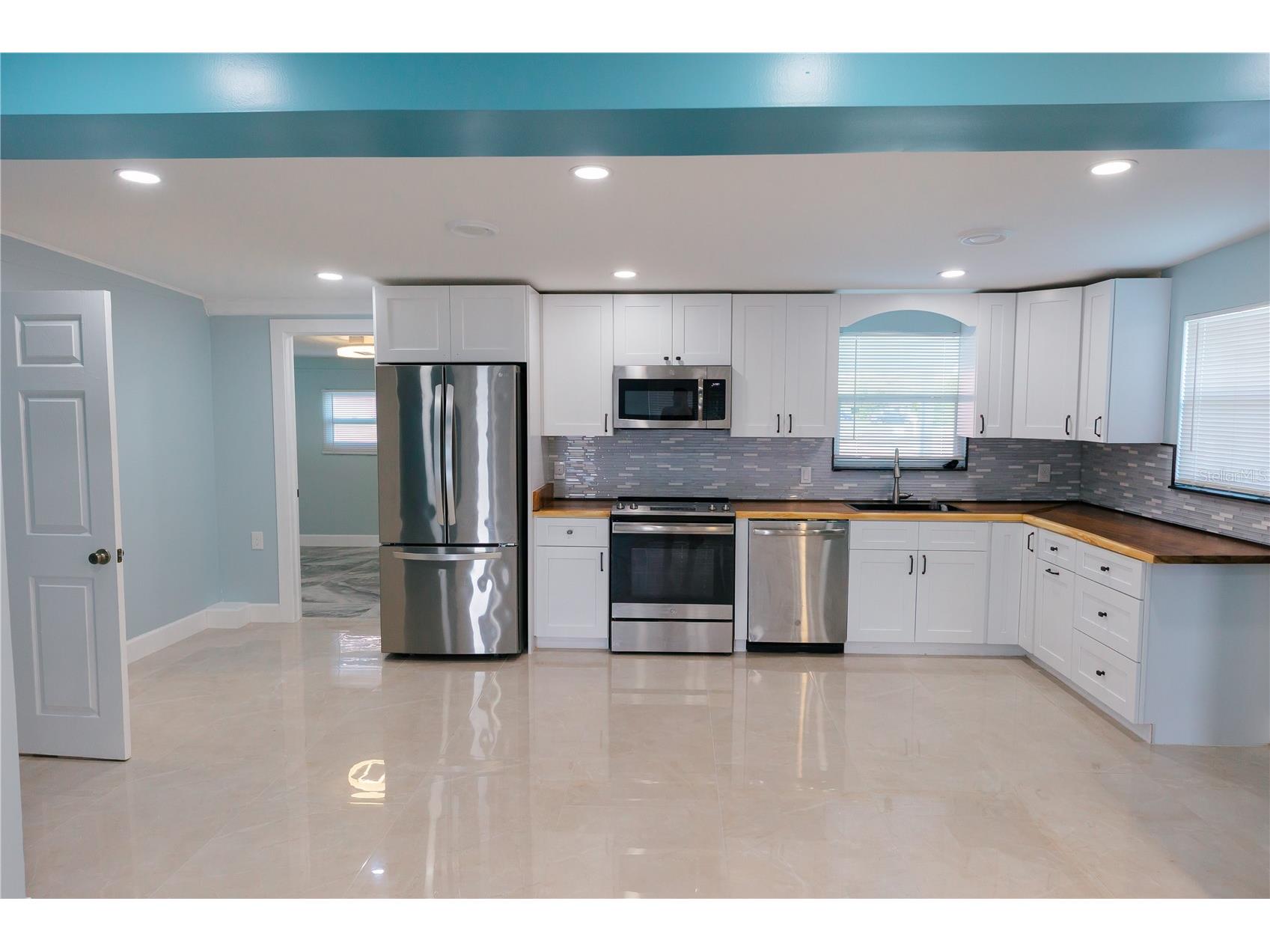 300 53rd Street W Bradenton FL 34209 TB8485045 image15