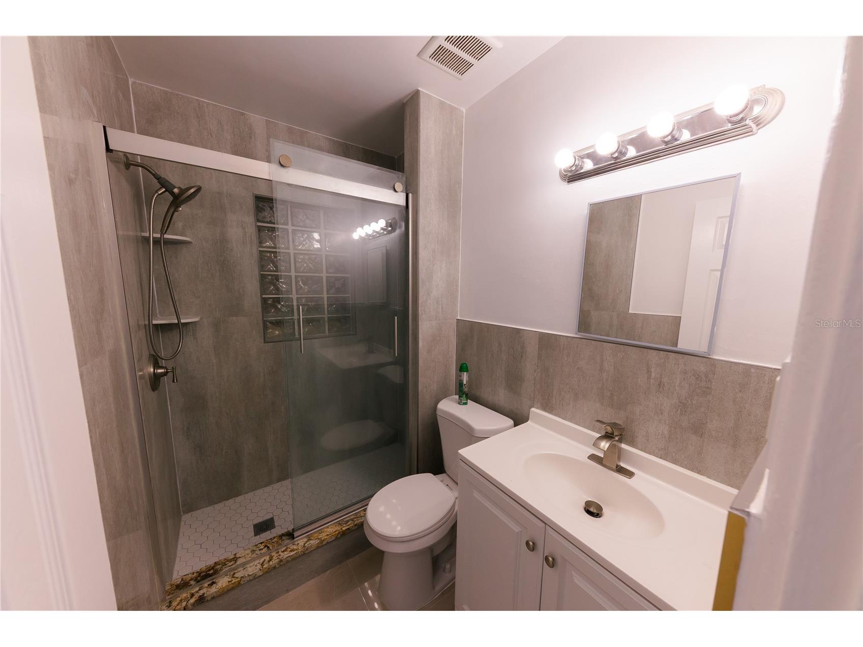 300 53rd Street W Bradenton FL 34209 TB8485045 image37