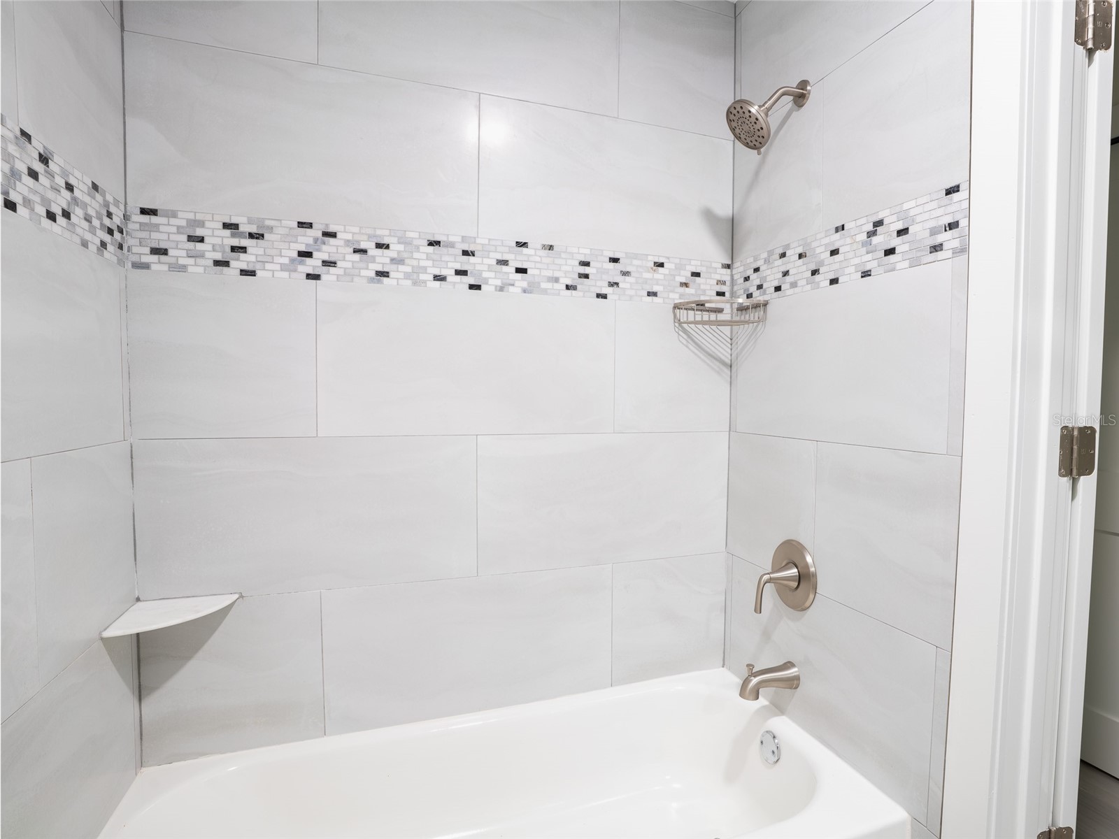 300 84th Avenue NE Saint Petersburg FL 33702 TB8492334 image30