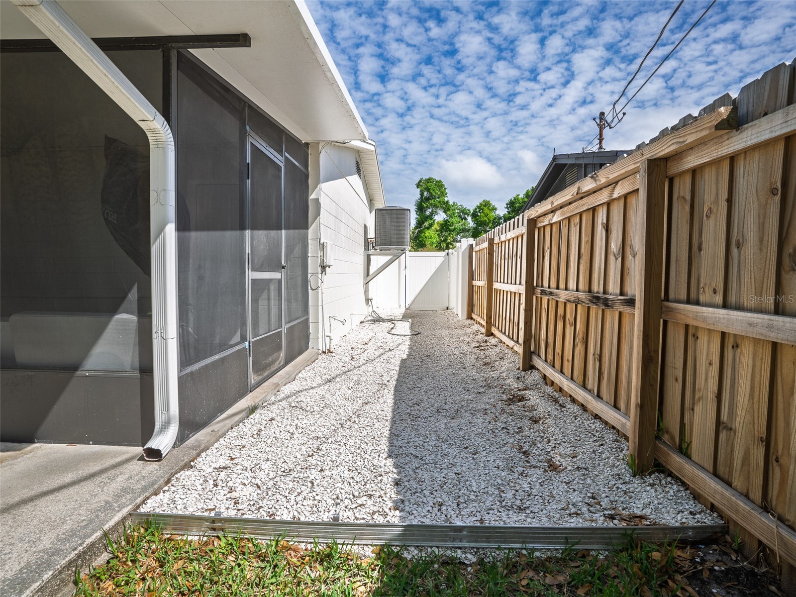 300 84th Avenue NE Saint Petersburg FL 33702 TB8492334 image35