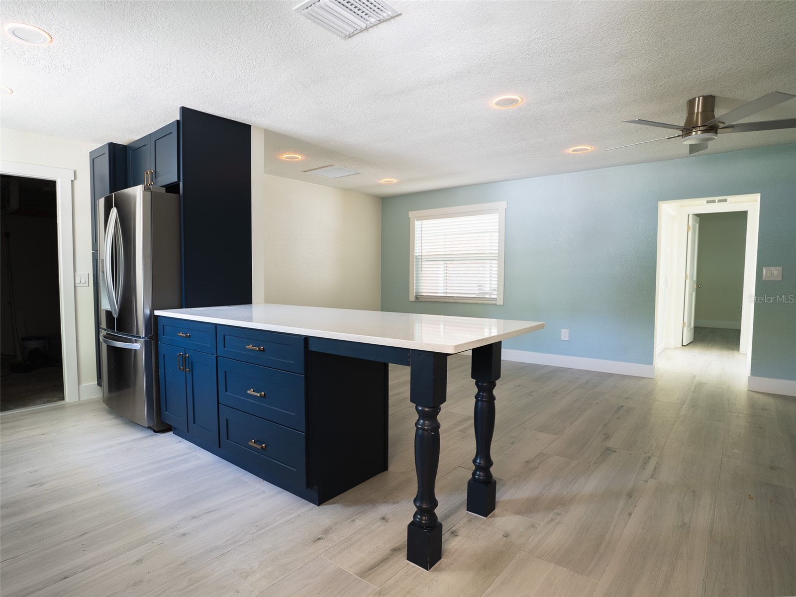 300 84th Avenue NE Saint Petersburg FL 33702 TB8492334 image9