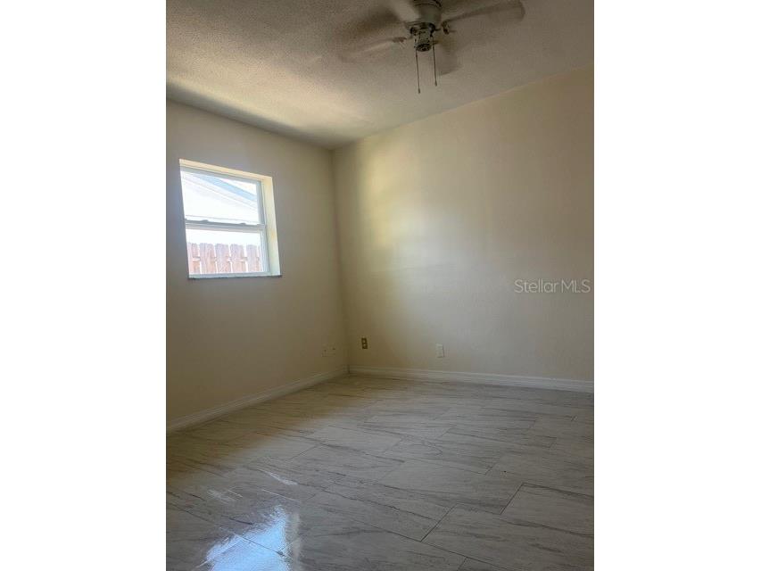 300 94th Avenue N Saint Petersburg FL 33702 TB8491603 image11