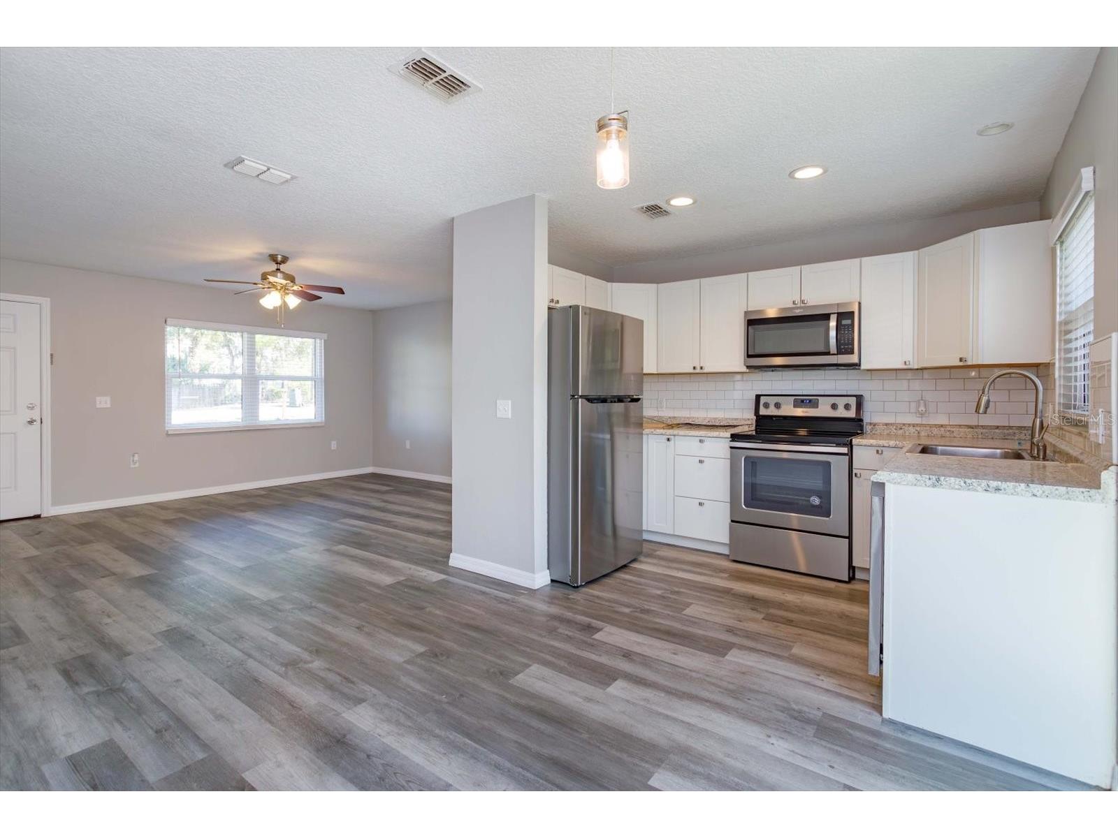 300 Ballard Avenue Deland FL 32724 O6406577 image9