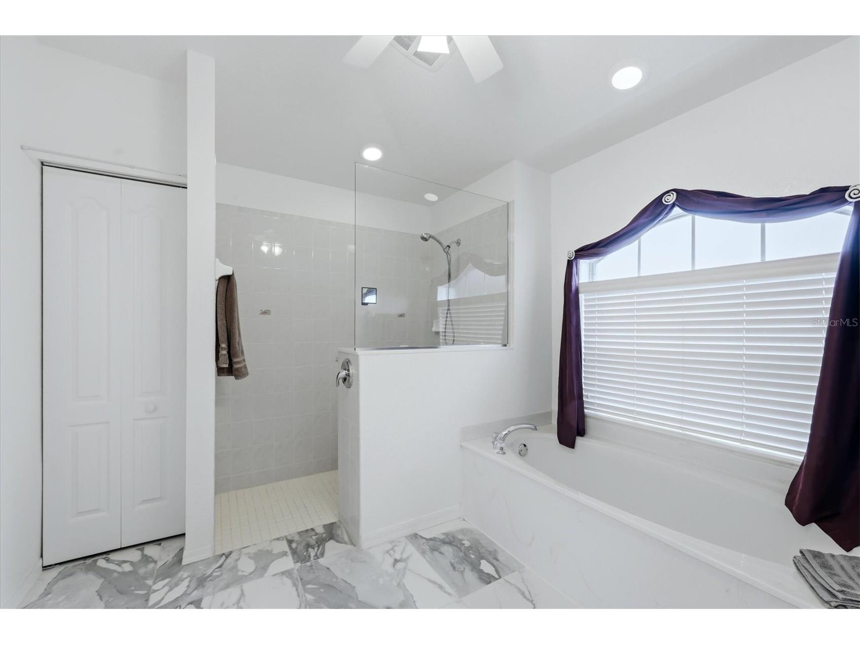 300 Baytree Drive Rotonda West FL 33947 D6146641 image25