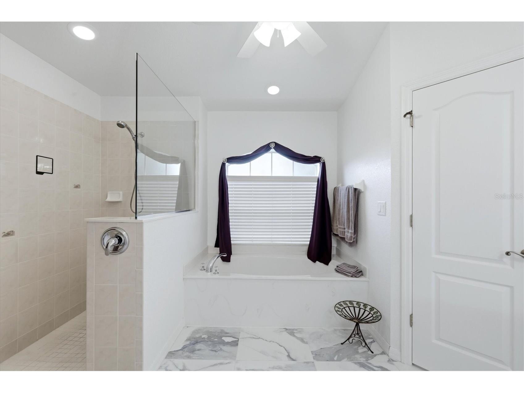 300 Baytree Drive Rotonda West FL 33947 D6146641 image26