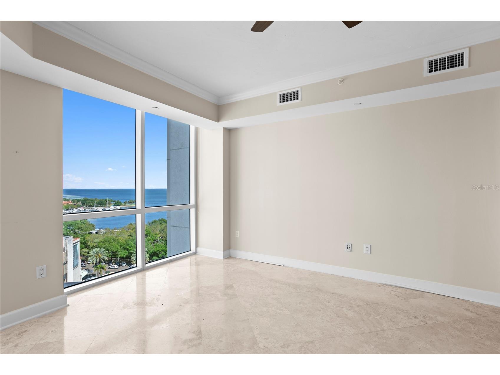 300 Beach Drive NE #1201 Saint Petersburg FL 33701 TB8486267 image21