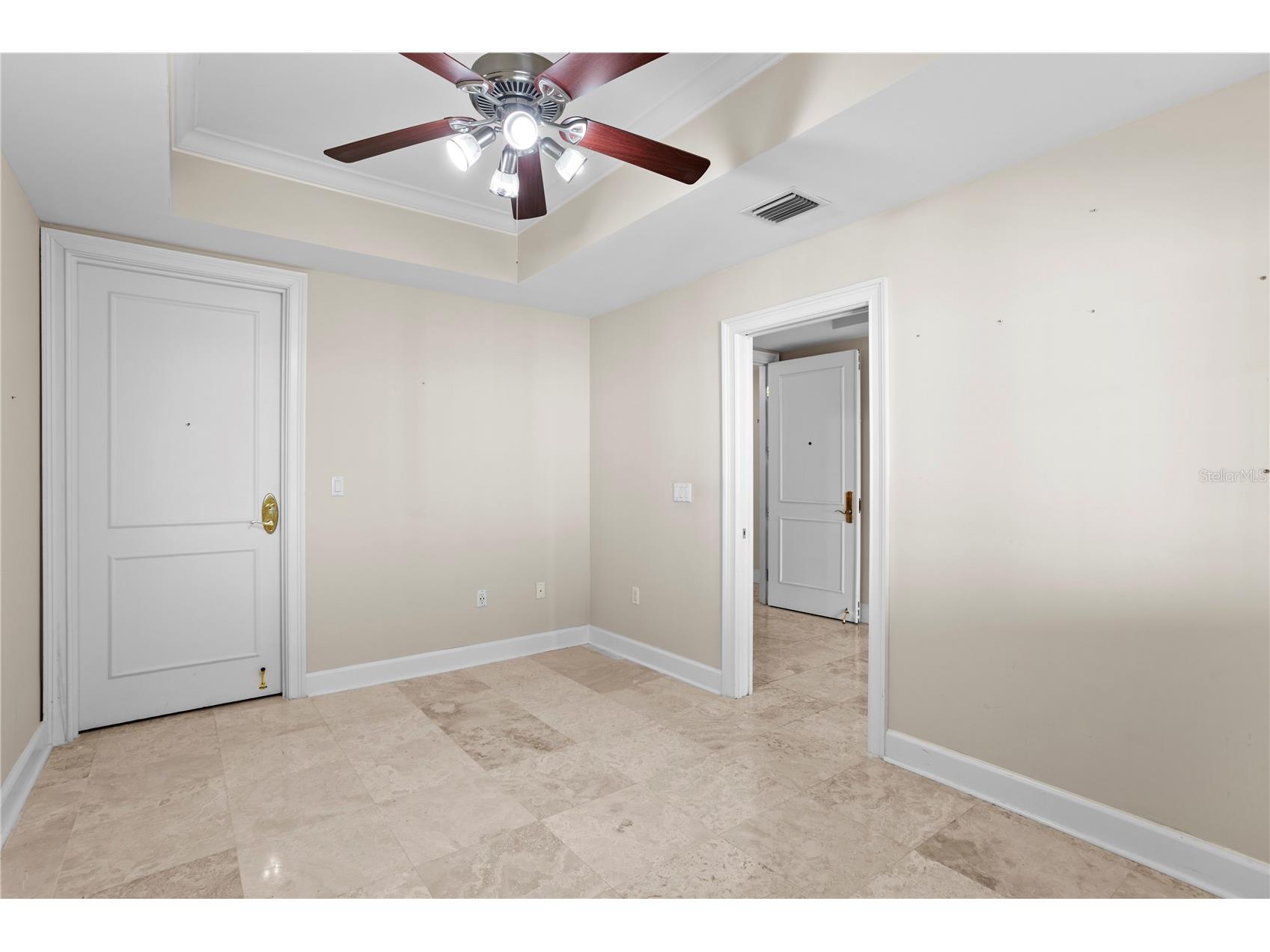 300 Beach Drive NE #1201 Saint Petersburg FL 33701 TB8486267 image31