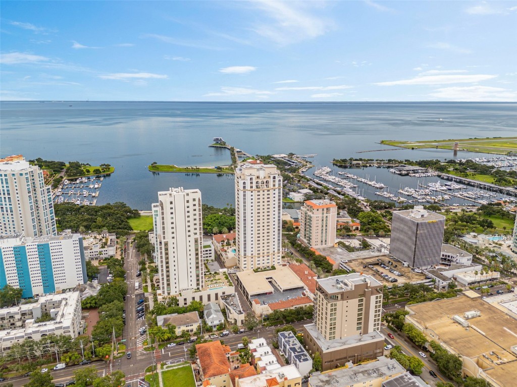 300 Beach Drive NE #1504 Saint Petersburg FL 33701 TB8420033 image2