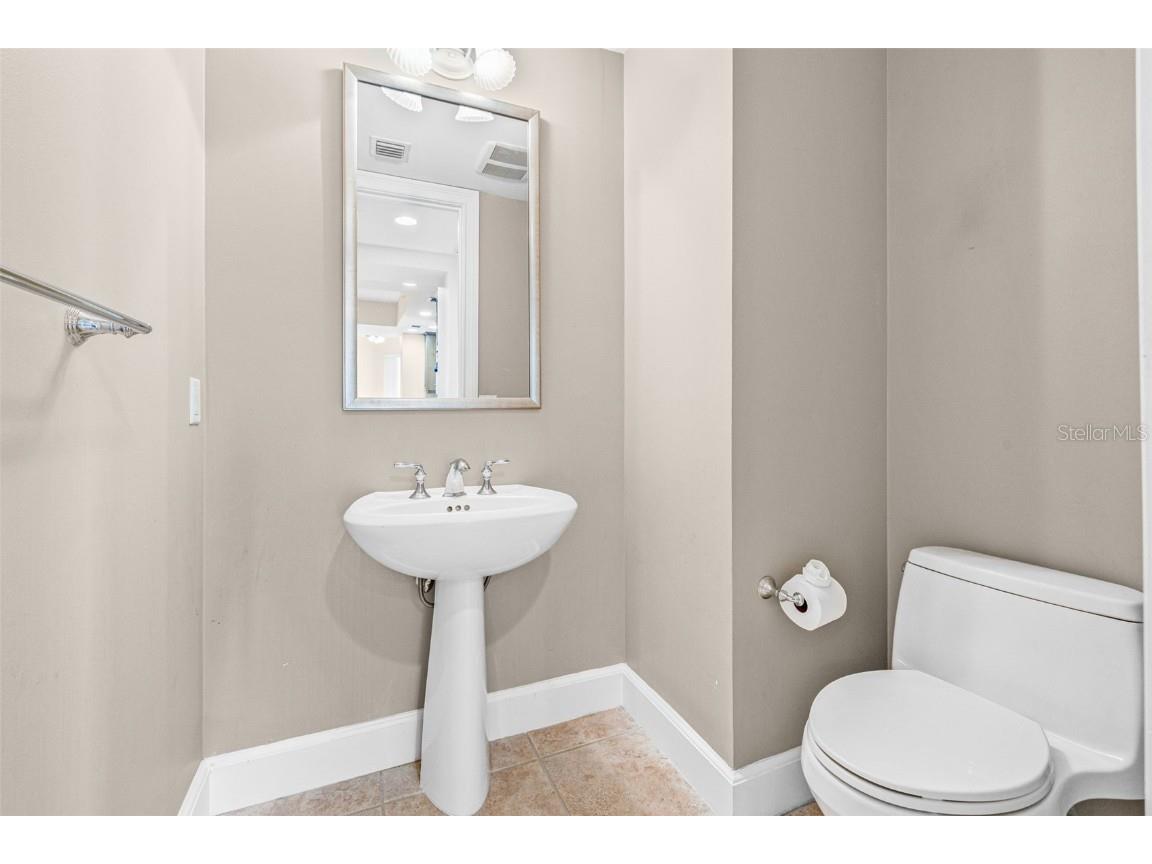 300 Beach Drive NE #1504 Saint Petersburg FL 33701 TB8420033 image36