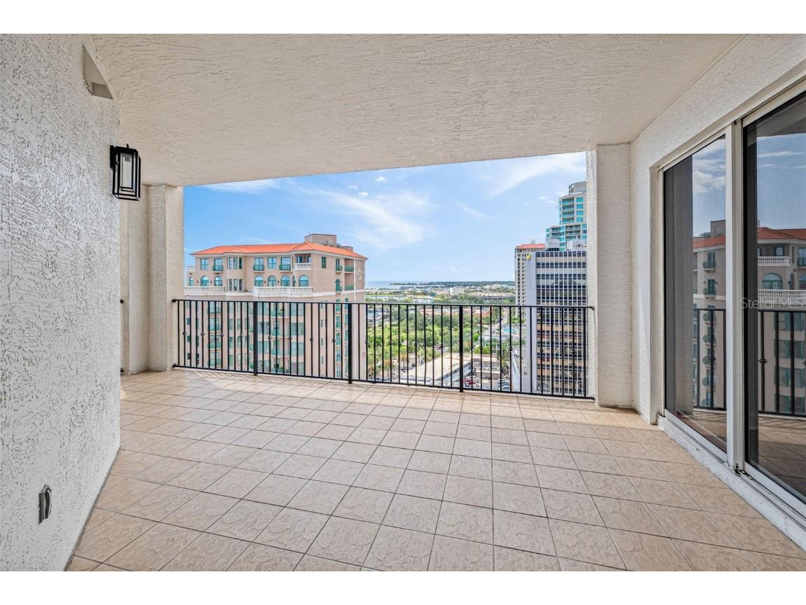 300 Beach Drive NE #1504 Saint Petersburg FL 33701 TB8420033 image37