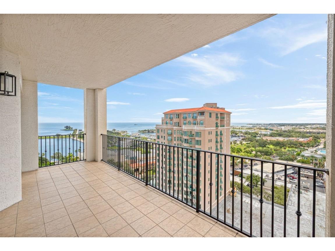 300 Beach Drive NE #1504 Saint Petersburg FL 33701 TB8420033 image38
