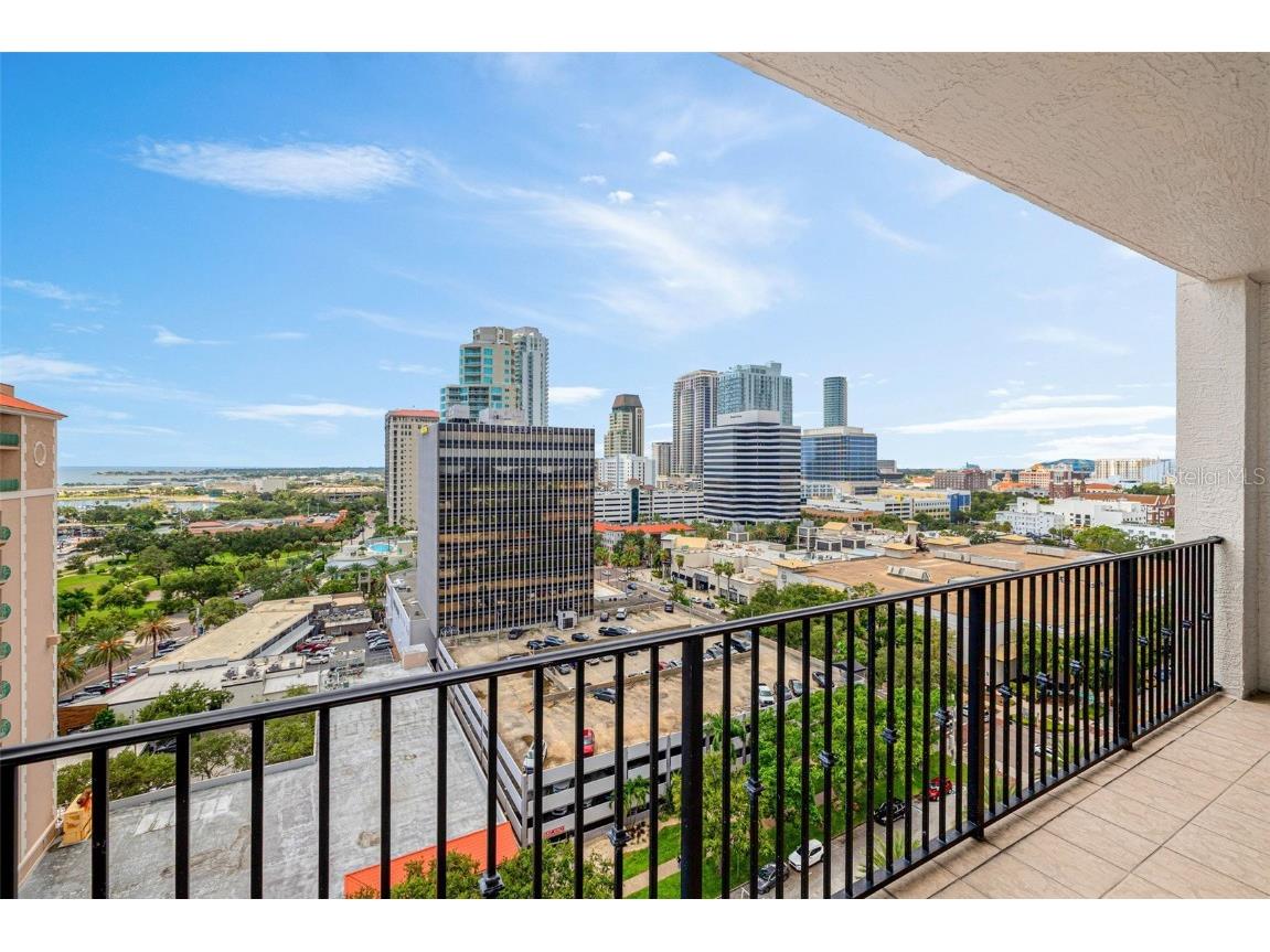 300 Beach Drive NE #1504 Saint Petersburg FL 33701 TB8420033 image42