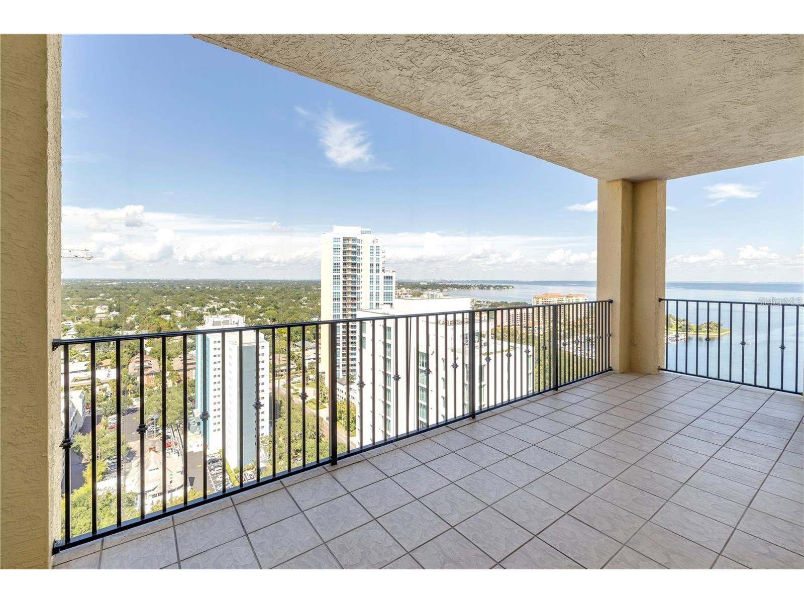 300 Beach Drive NE #2301 Saint Petersburg FL 33701 - TAMPA BAY TB8404954 image2