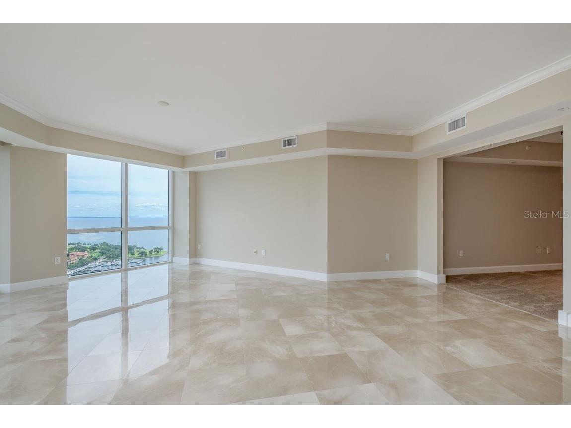 300 Beach Drive NE #2601 Saint Petersburg FL 33701 - TAMPA BAY TB8415539 image3