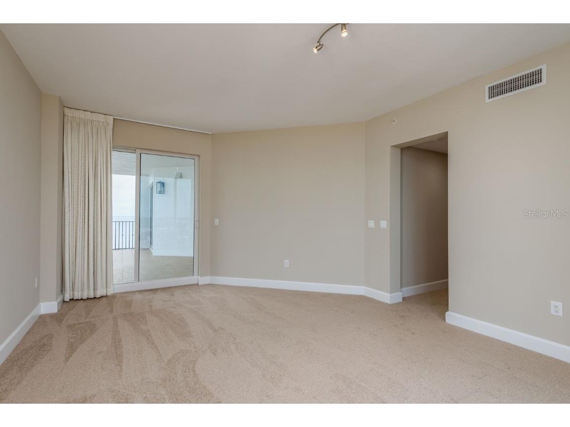 300 Beach Drive NE #2601 Saint Petersburg FL 33701 - TAMPA BAY TB8415539 image31